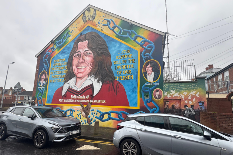 Belfast: Historical & Political Tour with Hotel Pickup