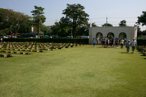 BKK: Damnoen Floating Market, Maeklong Rail & River Bridge