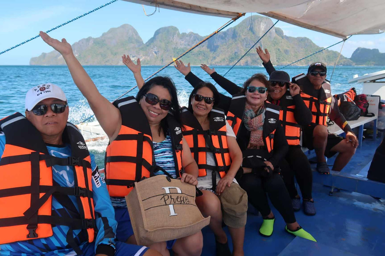 El Nido:Tour C w/ LUNCH all FEES INCLUDED NO HIDDEN CHARGES