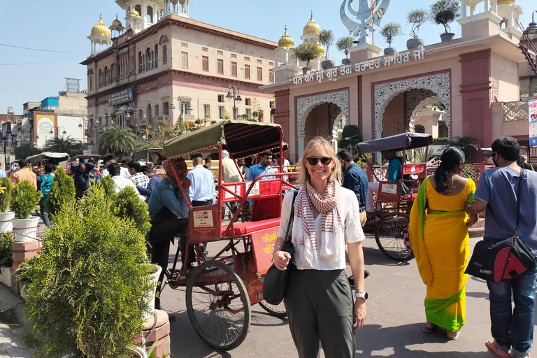 From Spice Box to Jewelry Box: Old Delhi Market Adventure Tour Without Pick-up & Drop-off (Meet at Starting Point)