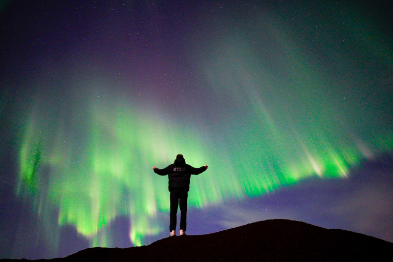 Guaranteed Northern Lights Tour — Small Group & Photography Rovaniemi: Northern Lights Hunt - 100% Money Back Guarantee