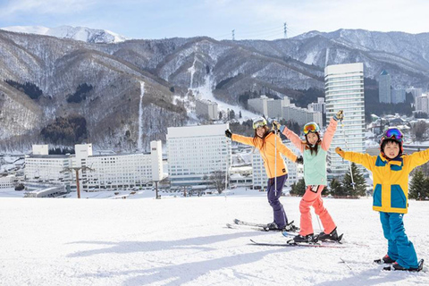 From Tokyo: Naeba Ski Resort Day Trip with Lift Pass Ski or Snowboard Gear Rental Option