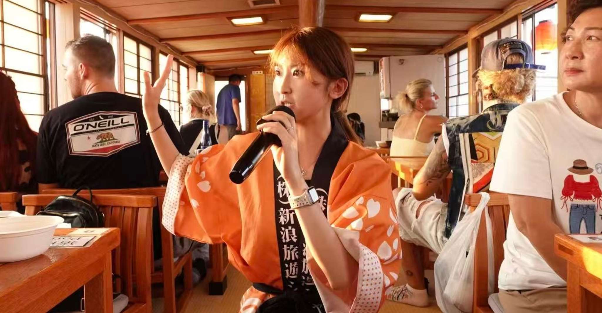 Tokyo Bay: Cruise with Japan Show & Sukiyaki/Tokyo Tower photo 4