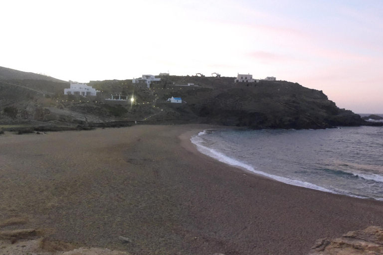 Romantyczna wycieczka rowerowa na Mykonos z prywatnym piknikiem na plaży