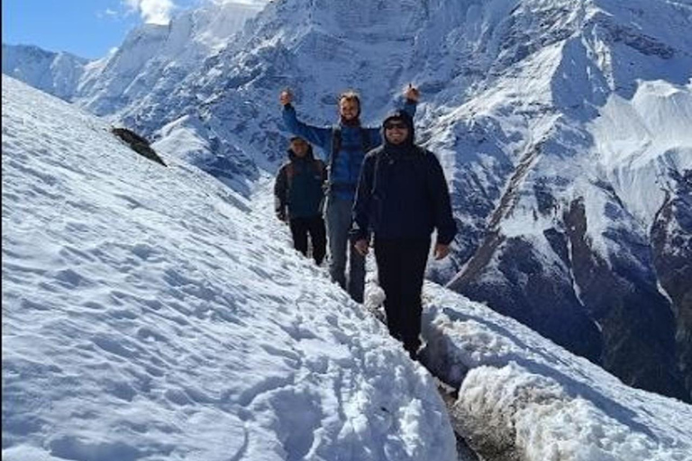 Expedición al Pico Medio del Annapurna - 41 Días