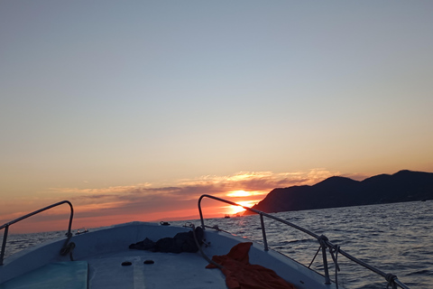 Vernazza: morning tour-afternoon-sunset aperitiv cruise tour 2-Hour Tour
