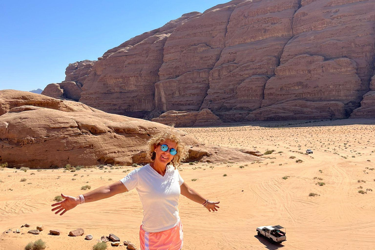 Wadi Rum View Camp: Full-Day Desert Jeep Tour With 3 Meals