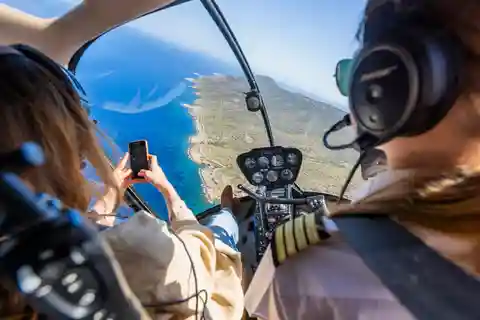 Von Athen nach Mykonos: Gemeinsamer Helikopterflug mit Aussicht