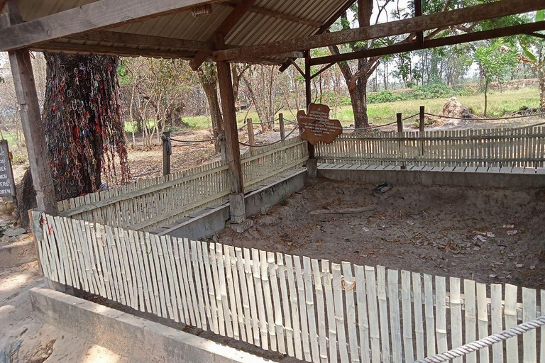 Excursión de medio día al Museo Genocida de la Prisión S21 y al Campo de la Matanza