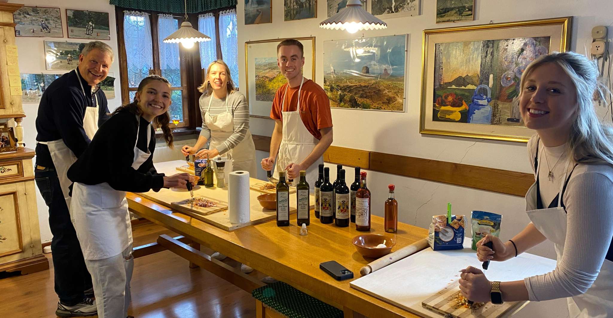 Cooking class at Villa Toscana near Cortona - Housity