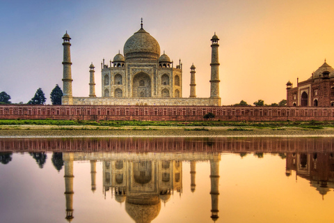 All-Inclusive Day Trip Taj Mahal Tour (from Delhi) From Delhi: Same Day Trip Agra ( Car + Guide)