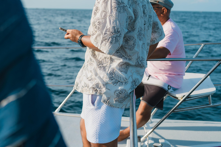 Gili Sailing Experience: Half-Day Sail & Sunset Cruise Gili Sailing Escapade