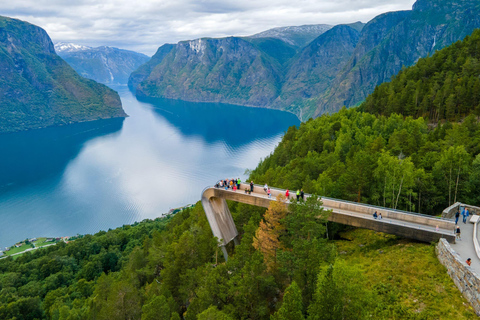 Oslo: 4-Day Norway in a Nutshell Tour with Hotels