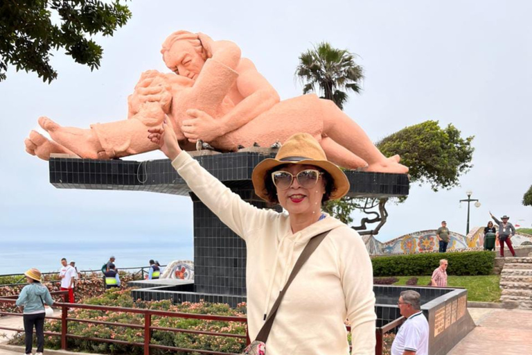 Lima: Private and Exclusive City Tour of the City of Kings Lima: Private and Exclusive City Tour through the City of Kings