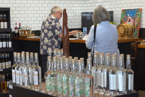 Port Vila: City and Factory Tour with Shopping