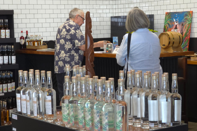 Port Vila: City and Factory Tour with Shopping