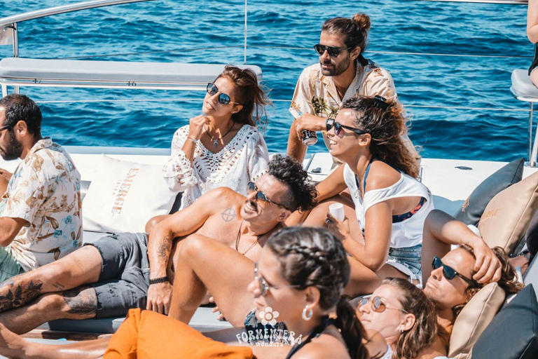 Ibiza: Formentera Wonders Sailing Catamaran Experience Ibiza: Formentera Catamaran Sailing Experience all Included