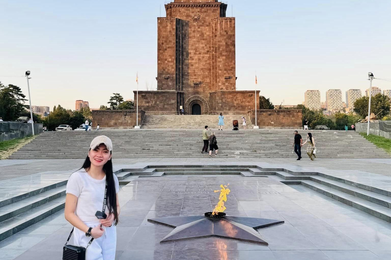 Tour di gruppo: Una passeggiata per le strade di Yerevan