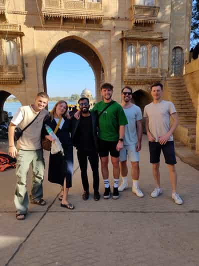 Jaisalmer Walking Tour: A Stroll Through Time and Culture