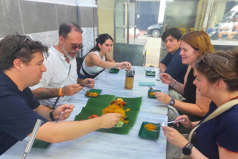 Spice to Table: George Town 10+ Food Tasting Experience