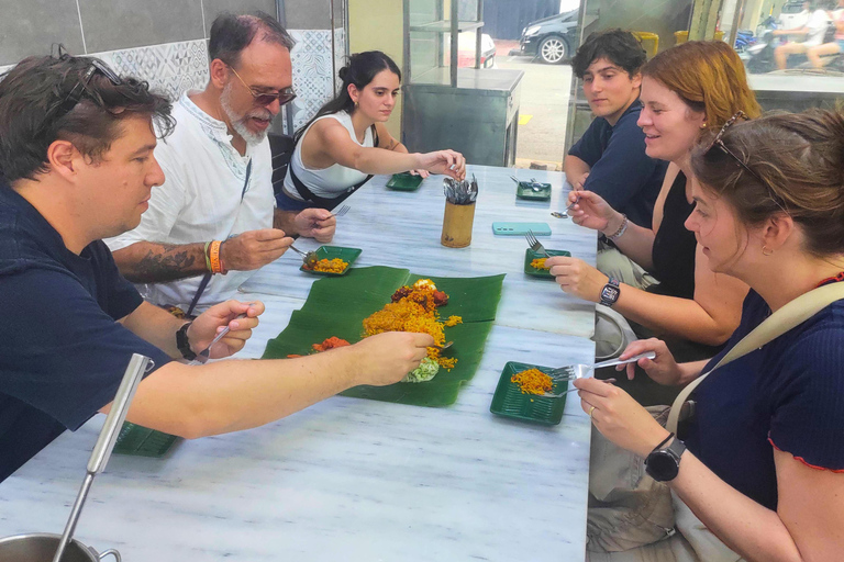 Spice to Table: George Town 10+ Food Tasting Experience