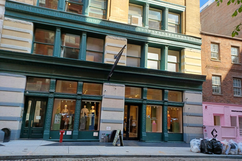 New York City: Walking Tour of SoHo and NoHo. New York City: Walking Tour of SoHo