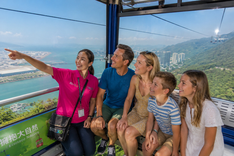 From Macau to Hong Kong: Scenic Bridge & Cable Car Tour