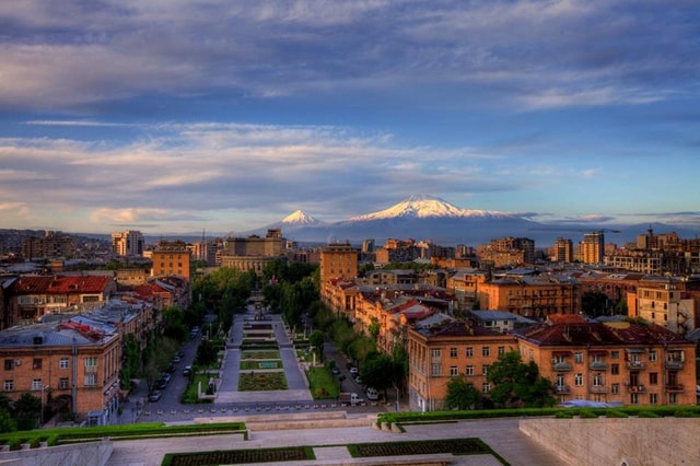 Yerevan Panorama: Breathtaking views from Cascade