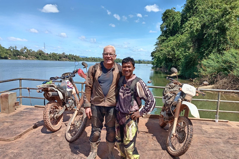 Aventura de 21 dias no Camboja de motocicleta