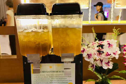 Calypso Cabaret en Asiatique: espectáculo de ladyboys en primera filaEspectáculo nocturno