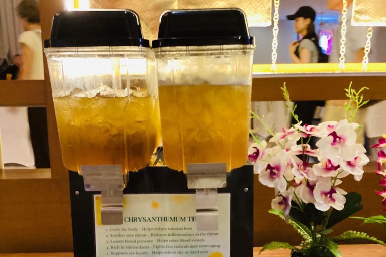 Calypso Cabaret en Asiatique: espectáculo de ladyboys en primera filaEspectáculo nocturno