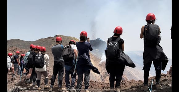 Mount Etna: from Catania with pickup to the summit of Mount Etna up to 3400 meters by 4x4 jeep