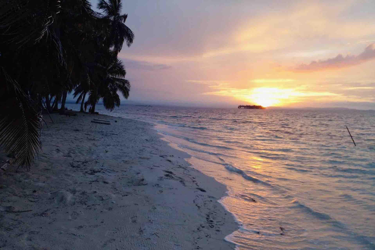 2 noce w San Blas - wspólna kabina + posiłki + rejs wycieczkowy2 noce w San Blas – wspólna kabina + posiłki + rejs łodzią