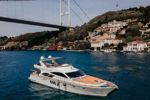 Gazipaşa: excursão de barco de 1 dia com almoço e paragens para nadar