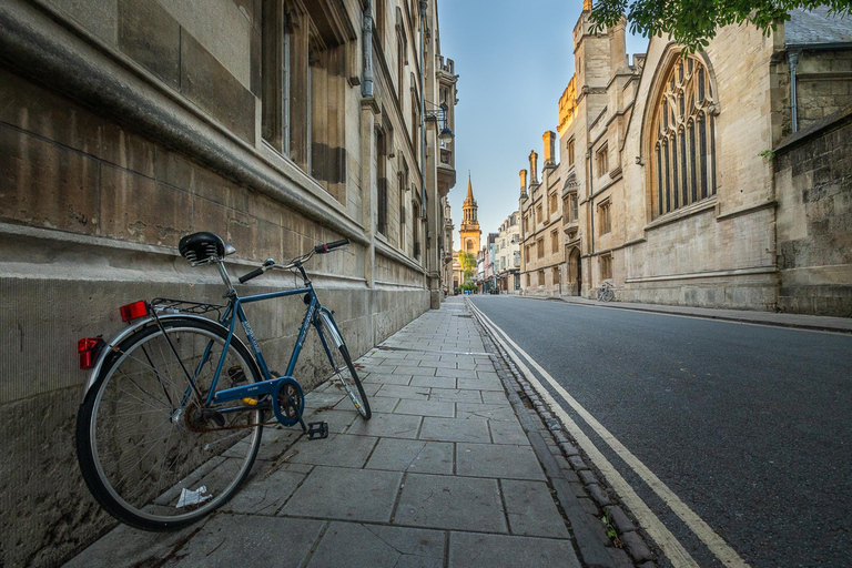 Lewis/Tolkien 'Best of Friends' tour with Oxford Graduate.