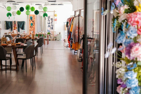 From Shanghai: Hangzhou 2-Day Tour with Culture Experience