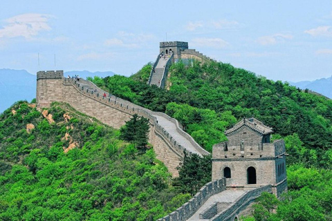 Beijing: Badaling Great Wall Ticket with Optional Cable Car Entrance Ticket+Round Trip Cable Car Ticket