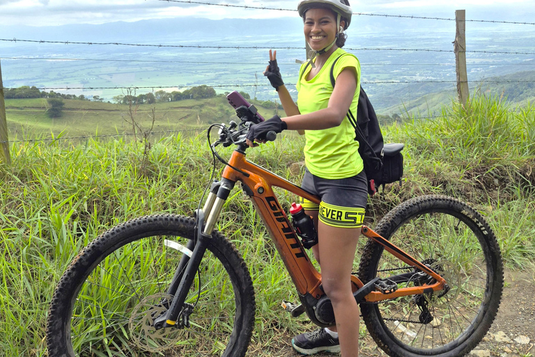 E-bike Tour: Hacienda, Viewpoint & Waterfall, Cali Ebike Tour "Paradise Road", viewpoint, hacienda el paraiso