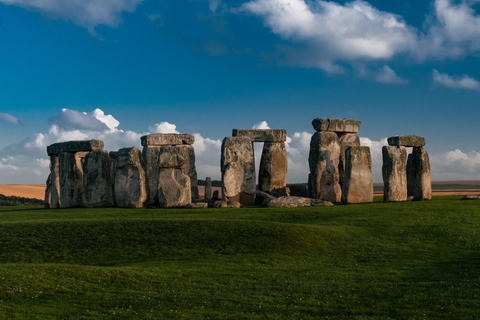 Southampton: Cruise Transfer to London via Stonehenge