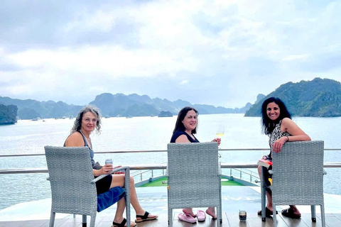 Hanoi:Halong Bay–Lan Ha Bay-Kayak,Swimming Luxury Day Cruise From Halong: Discover Halong Bay Full Day Cruise 5*
