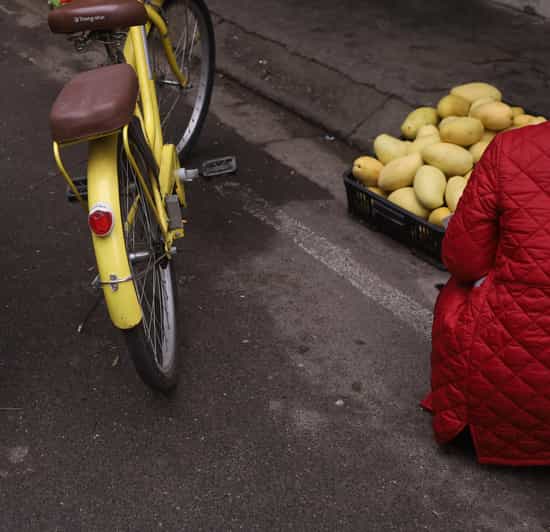 Enjoy Hanoi with a Street Photographer