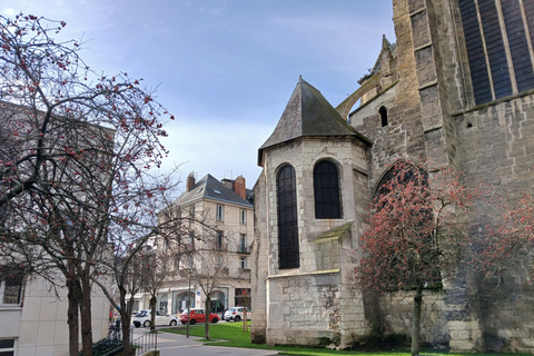 Tours: Saint Martin and Middle Ages Walking Tour