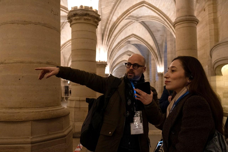 Paris: Sainte-Chapelle, Conciergerie, Notre Dame Guided Tour Group Tour in English