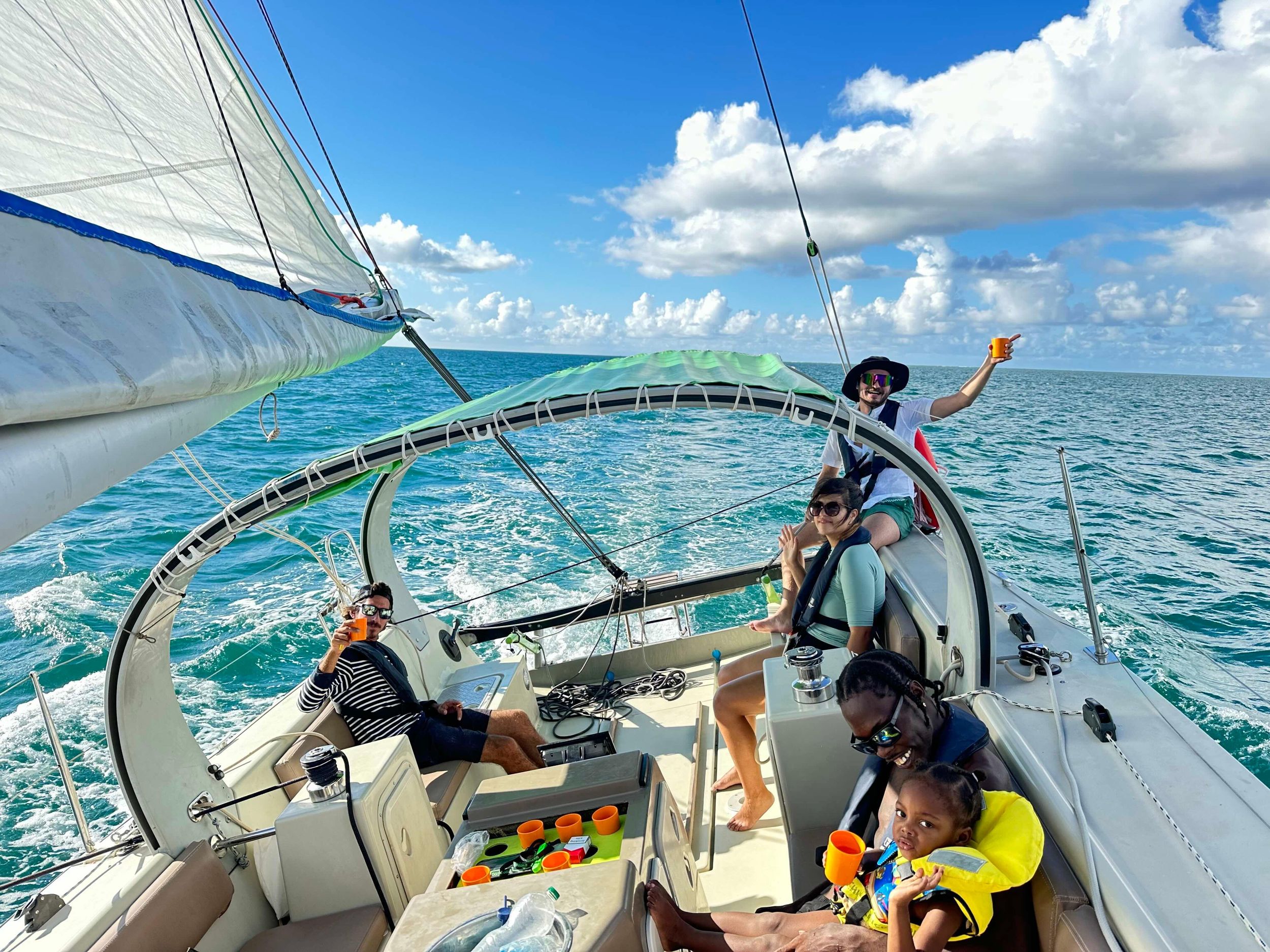 Halbtägiges Segeln mit Zwischenstopp in der Lagune von Guadeloupe