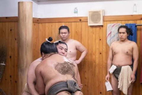 Tokyo: Sumo Wrestling Experience in Shinjuku