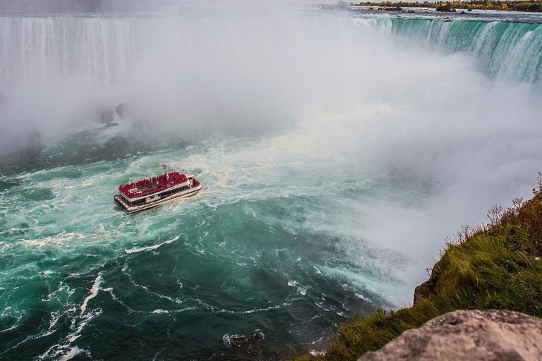 Grupo pequeno: Toronto, Montreal, Quebec e Niagara em 4 diasPlano B: Dia 1 Cataratas do Niágara, Dia 2-4 Montreal, Quebec, Ottawa