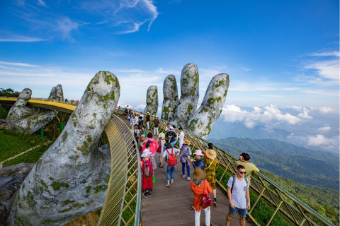 Danang/Hoian: Colline di Ba Na con ponte della Mano d&#039;Oro e buffetColline di Ba Na con il Ponte della Mano d&#039;Oro - Opzione per piccoli gruppi