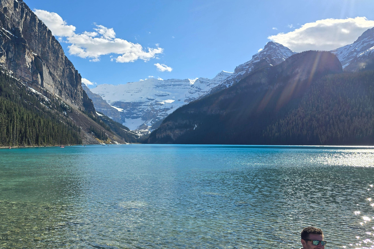From Calgary/Banff: Moraine Lake & Lake Louise Half-Day Tour 7:45am or 2:00pm from Canmore