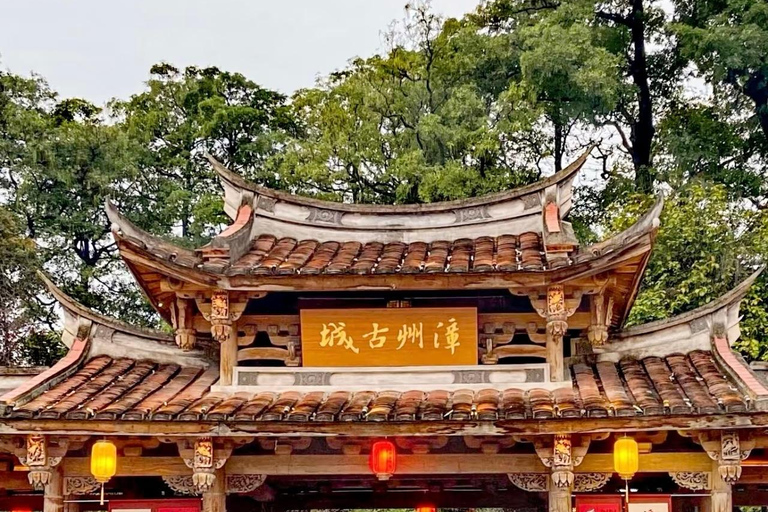 From Xiamen: Zhangzhou Tour with Mansions, Old Town & Craft Guide for other languages
