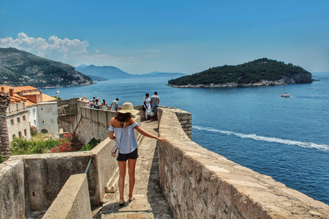 Hvar: Catamaran Journey Between Hvar and Dubrovnik Dubrovnik → Hvar (One Way)